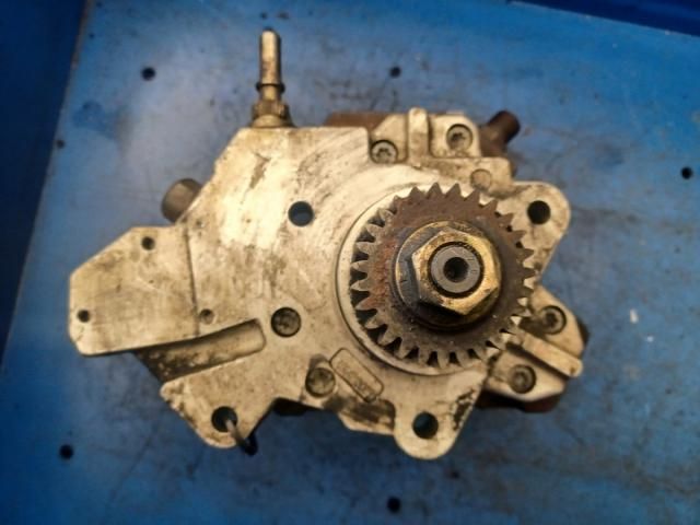 bontott RENAULT LAGUNA II Nagynyomású Szivattyú