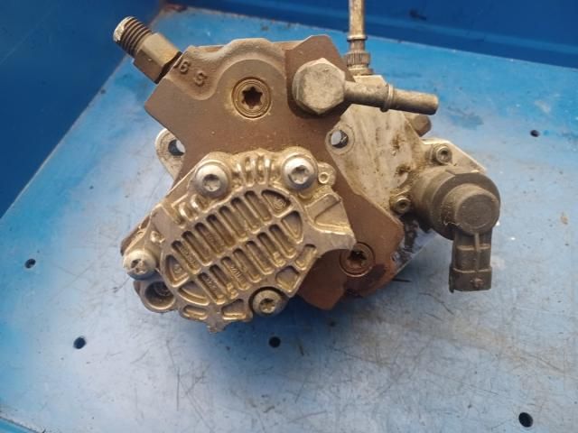 bontott RENAULT LAGUNA II Nagynyomású Szivattyú