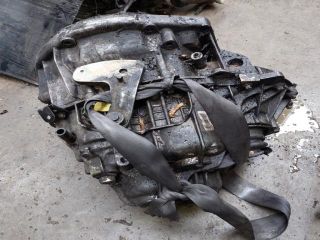 bontott RENAULT LAGUNA II Váltó (Mechanikus)