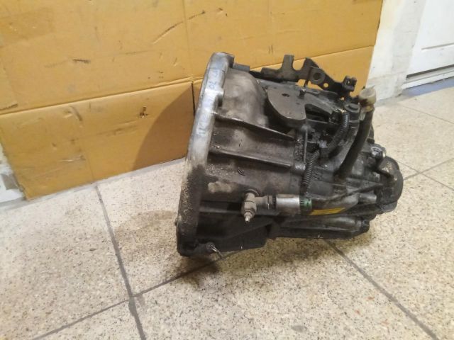 bontott RENAULT LAGUNA II Váltó (Mechanikus)