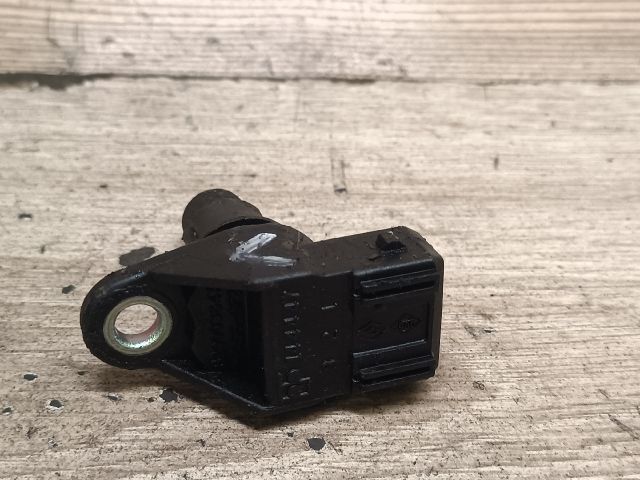 bontott RENAULT LAGUNA II Vezérműtengely Fordulatszám Jeladó