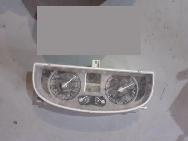 bontott RENAULT LAGUNA II Kilométeróra