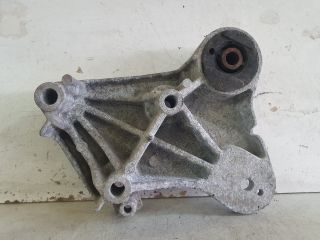 bontott RENAULT LAGUNA II Motor Tartó Bak (Fém)