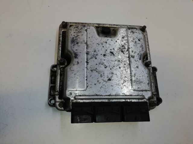 bontott RENAULT LAGUNA II Motorvezérlő