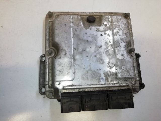 bontott RENAULT LAGUNA II Motorvezérlő