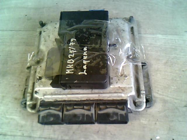 bontott RENAULT LAGUNA II Motorvezérlő