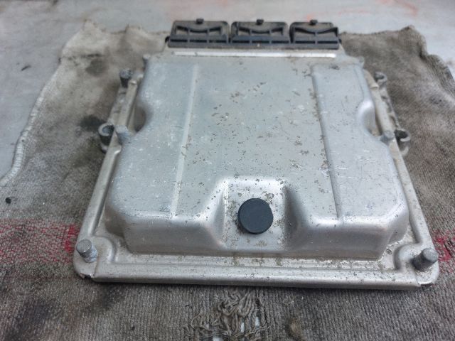 bontott RENAULT LAGUNA II Motorvezérlő