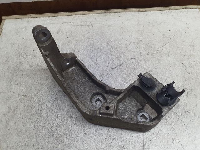 bontott RENAULT LAGUNA II Nagynyomású Szivattyú Bak