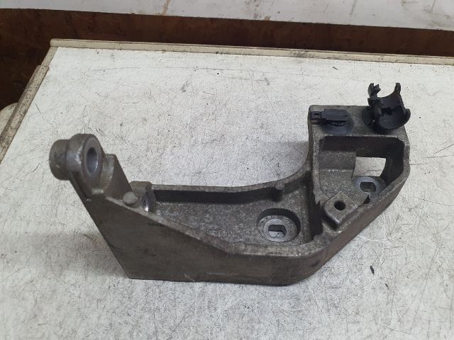 bontott RENAULT LAGUNA II Nagynyomású Szivattyú Bak