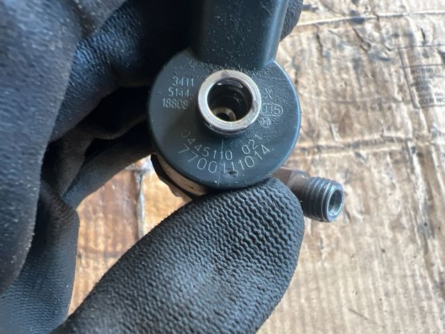 bontott RENAULT LAGUNA II Porlasztó (1 db)