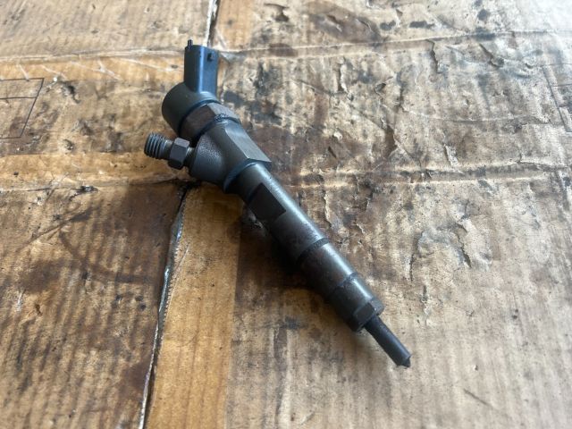 bontott RENAULT LAGUNA II Porlasztó (1 db)