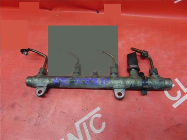 bontott RENAULT LAGUNA II Porlasztó Sor / Híd