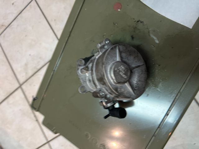 bontott RENAULT LAGUNA II Vákumpumpa