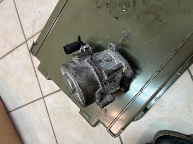 bontott RENAULT LAGUNA II Vákumpumpa