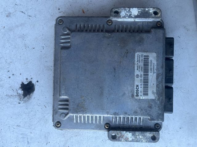 bontott RENAULT LAGUNA II Motorvezérlő