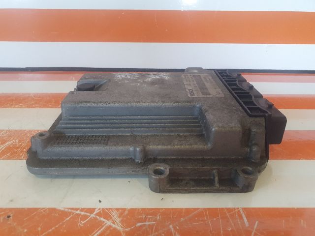 bontott RENAULT LAGUNA II Motorvezérlő