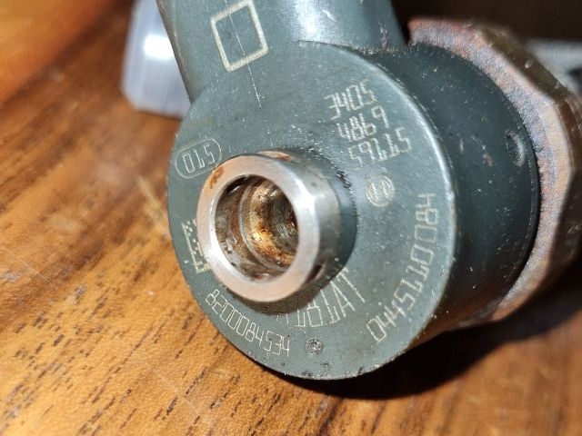 bontott RENAULT LAGUNA II Porlasztó (1 db)