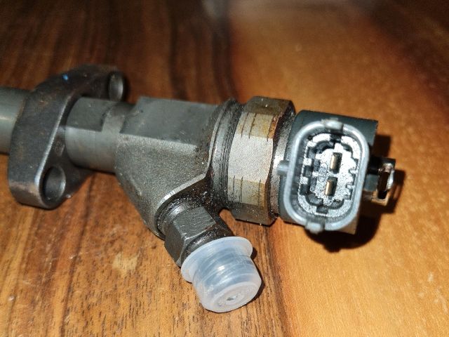 bontott RENAULT LAGUNA II Porlasztó (1 db)