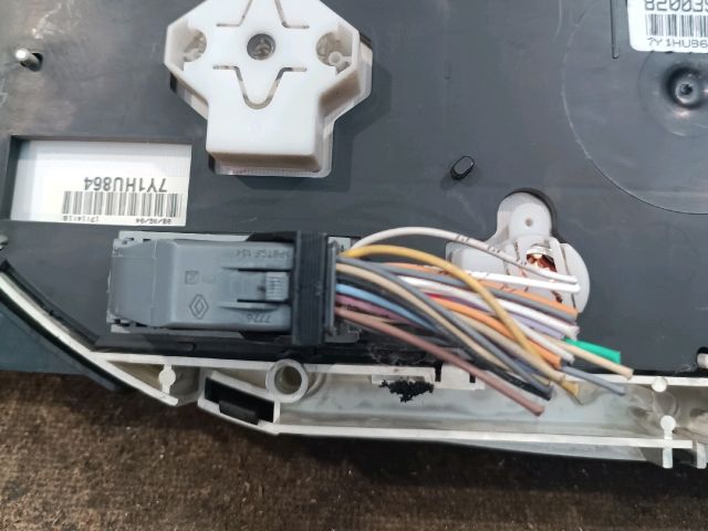 bontott RENAULT LAGUNA II Kilométeróra