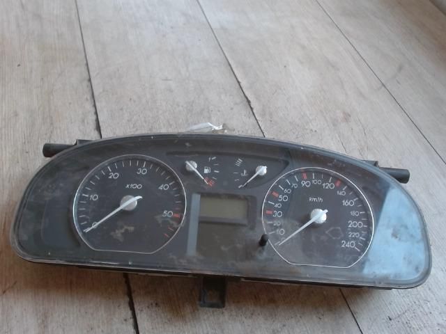 bontott RENAULT LAGUNA II Kilométeróra