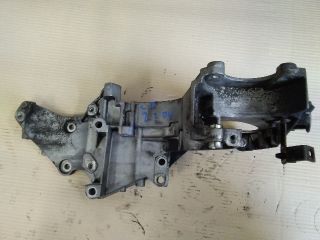 bontott RENAULT LAGUNA II Motor Tartó Bak (Fém)