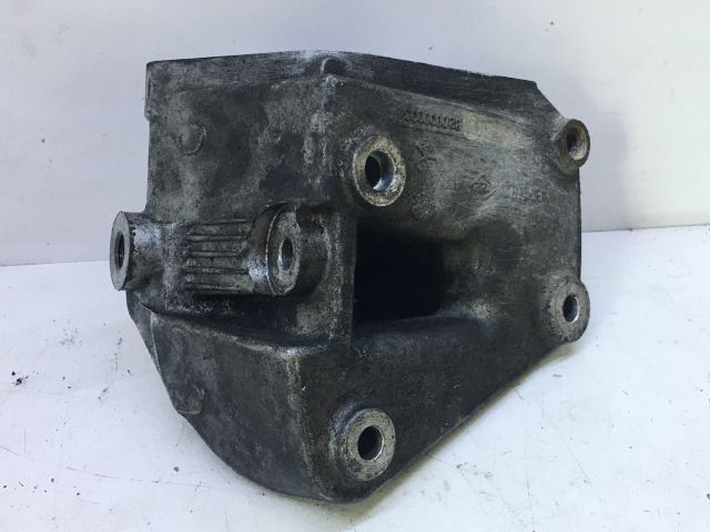 bontott RENAULT LAGUNA II Motor Tartó Bak (Pozíciófüggetlen)