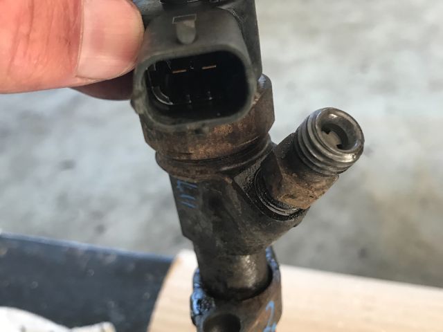 bontott RENAULT LAGUNA II Porlasztó (1 db)