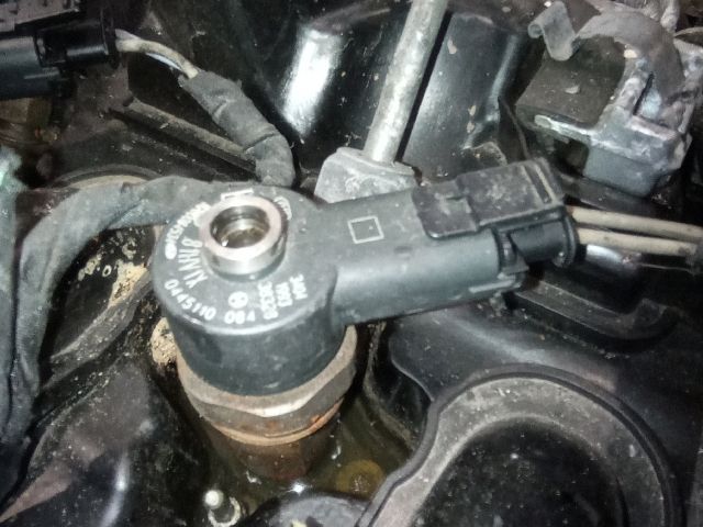 bontott RENAULT LAGUNA II Porlasztó (1 db)