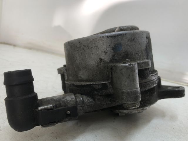 bontott RENAULT LAGUNA II Vákumpumpa