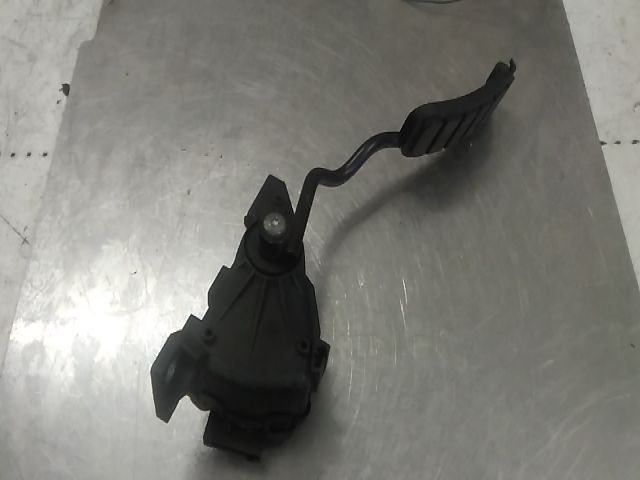 bontott RENAULT LAGUNA II Gázpedál (Elektromos)