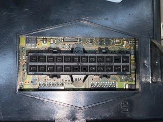 bontott RENAULT LAGUNA II Biztosítéktábla Motortér