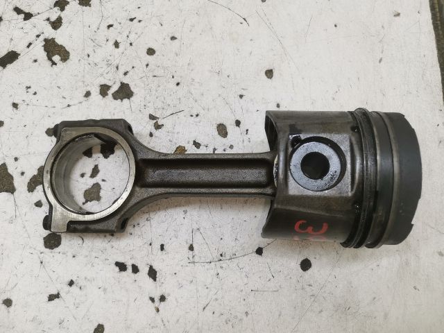 bontott RENAULT LAGUNA II Dugattyú és Hajtókar