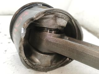 bontott RENAULT LAGUNA II Dugattyú és Hajtókar