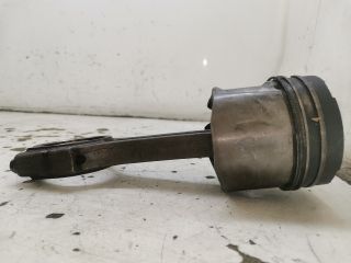 bontott RENAULT LAGUNA II Dugattyú és Hajtókar