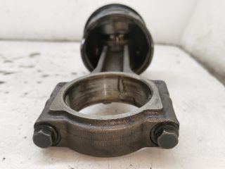 bontott RENAULT LAGUNA II Dugattyú és Hajtókar