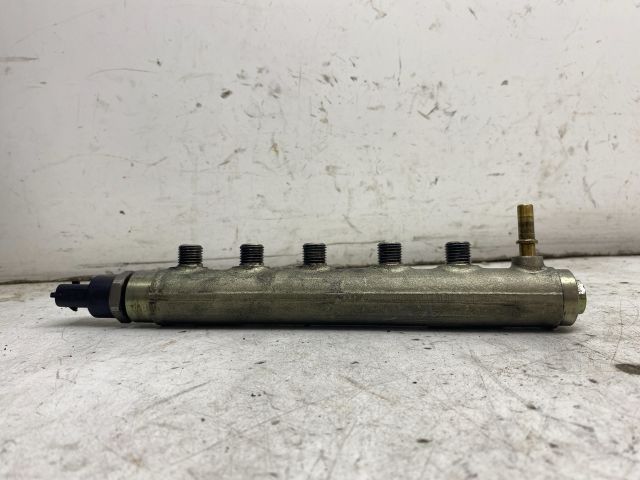 bontott RENAULT LAGUNA II Közösnyomócső