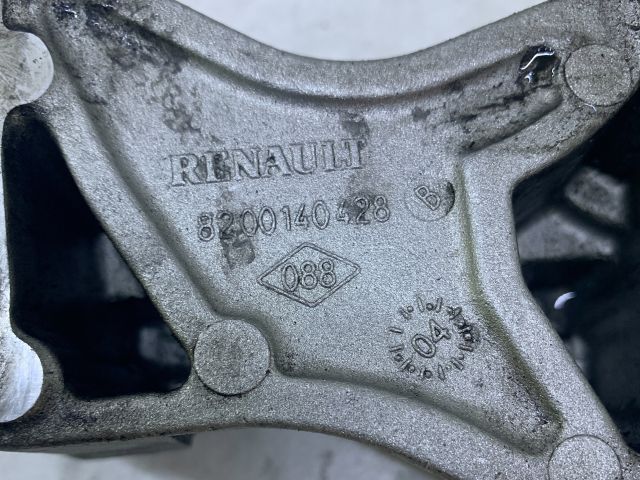 bontott RENAULT LAGUNA II Motor Tartó Bak (Fém)