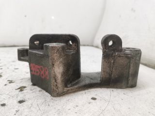 bontott RENAULT LAGUNA II Motor Tartó Bak (Fém)