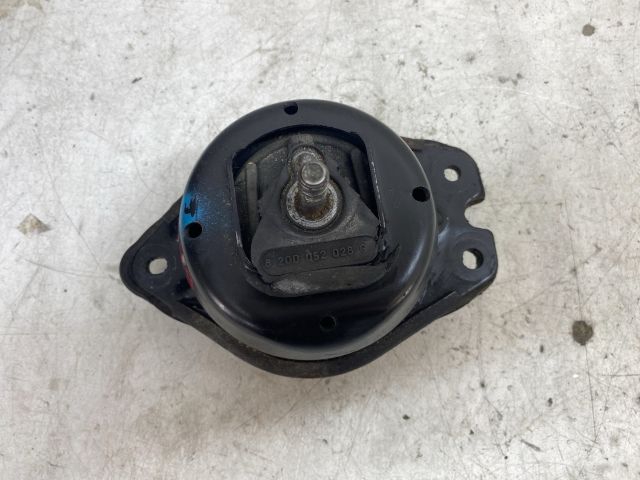 bontott RENAULT LAGUNA II Motor Tartó Bak (Fém)