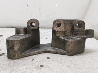 bontott RENAULT LAGUNA II Motor Tartó Bak (Fém)