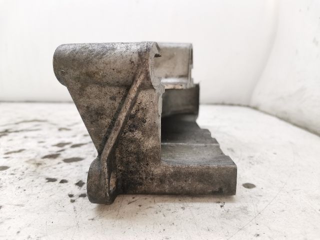 bontott RENAULT LAGUNA II Motor Tartó Bak (Pozíciófüggetlen)