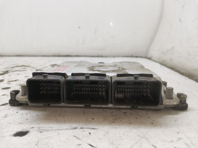 bontott RENAULT LAGUNA II Motorvezérlő