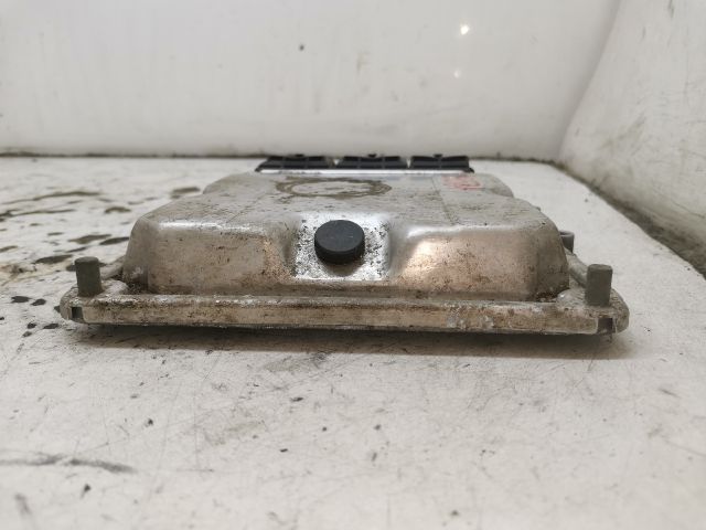 bontott RENAULT LAGUNA II Motorvezérlő