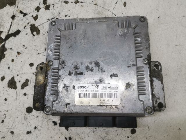 bontott RENAULT LAGUNA II Motorvezérlő
