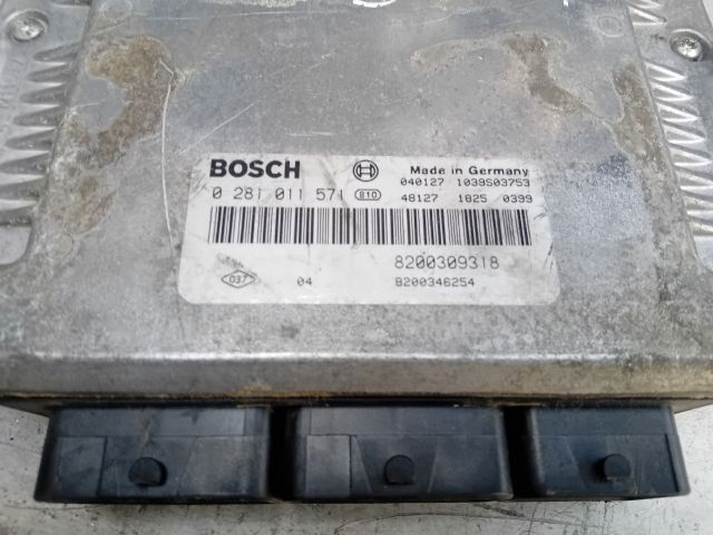 bontott RENAULT LAGUNA II Motorvezérlő