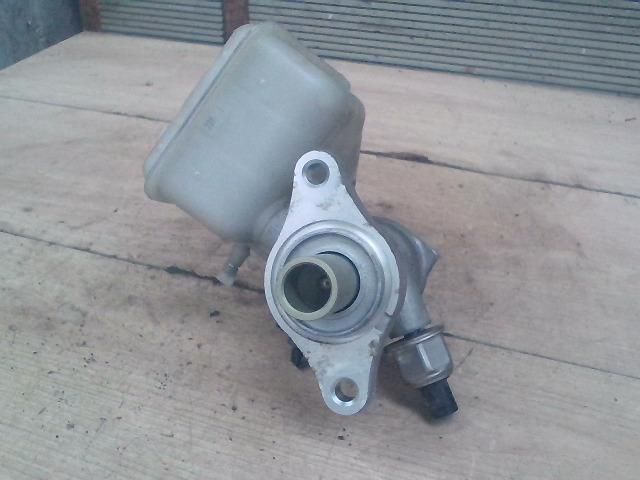 bontott RENAULT LAGUNA II Főfékhenger