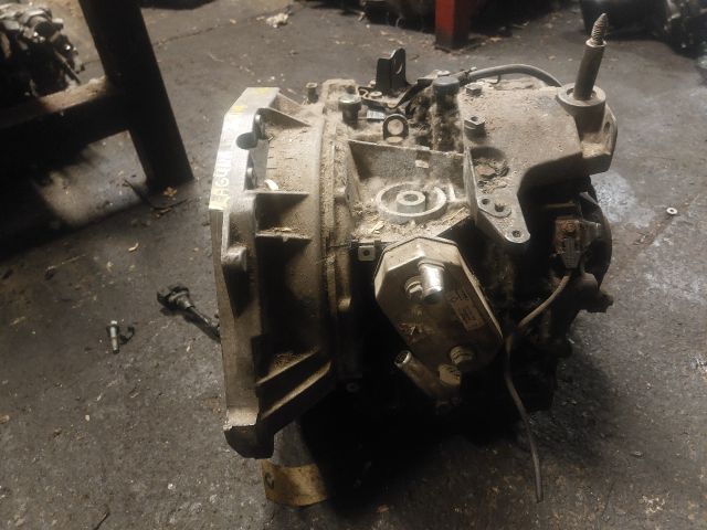 bontott RENAULT LAGUNA II Váltó (Mechanikus)