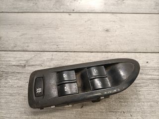 bontott RENAULT LAGUNA II Ablakemelő Kapcsoló Négyes / Kettes