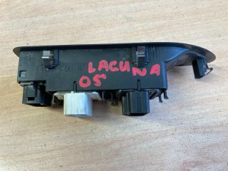 bontott RENAULT LAGUNA II Ablakemelő Kapcsoló Négyes / Kettes