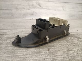 bontott RENAULT LAGUNA II Ablakemelő Kapcsoló Négyes / Kettes